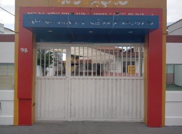 Comercial · Casa Comercial em Extensão do Bosque - Rio das Ostras