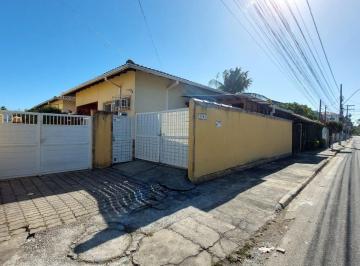 Casa · 65m² · 2 Quartos · 2 Vagas · Casa em Rio das Ostras