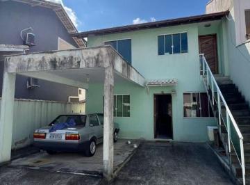 Casa · 68m² · 1 Quarto · 1 Vaga · Casa com 1 dormitório para alugar por R$ 1.600/mês - Recanto - Rio das Ostras/RJ