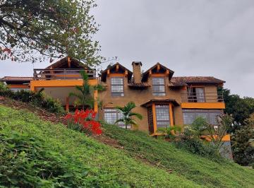 Rural · 380m² · 4 Quartos · 3 Vagas · Sítio em Amparo  -  Nova Friburgo