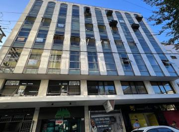 Comercial · 35m² · Sala à venda, 35 m² por R$ 240.000,00 - Centro - Nova Friburgo/RJ