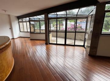 Apartamento · 270m² · 5 Quartos · 4 Vagas · Cobertura com 5 suítes e 4 vagas - Centro - Nova Friburgo