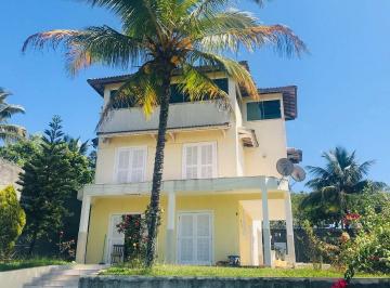 Casa · 267m² · 3 Quartos · 4 Vagas · Maravilhosa casa com 3 dormitórios à venda, 267 m² por R$ 2.200.000