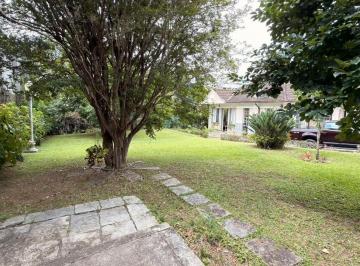 Casa · 360m² · 5 Quartos · 1 Vaga · Casa em Braunes  -  Nova Friburgo