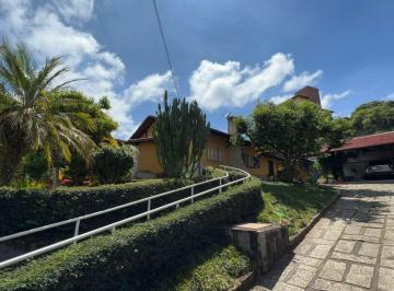 Casa · 320m² · 4 Quartos · 2 Vagas · Belíssima Residência - Braunes - Nova Friburgo