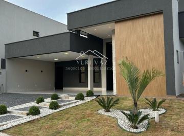 Casa · 210m² · 4 Quartos · 1 Vaga · Linda Casa Térrea á venda no Condomínio Jardins Nápoles, Lote 374 e 210 construídos.