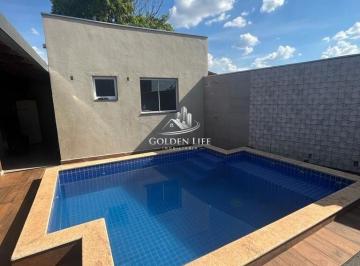 Casa · 185m² · 3 Quartos · 4 Vagas · Casa à venda em Uberlândia/MG