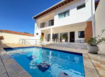 Casa · 347m² · 3 Quartos · 4 Vagas · Casa à venda no bairro Residencial Paineiras - Poços de Caldas/MG