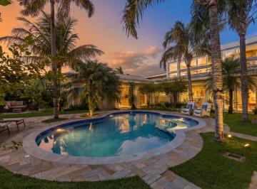 Casa · 553m² · 4 Quartos · 6 Vagas · Casa de Alto Padrão ao Lado do Porto Seguro / Maple Bear | 4 Suítes, Piscina e Paisagismo Exclusivo 