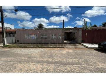 Casa · 150m² · 3 Quartos · 2 Vagas · Aluguel de Casa com Piscina em Cidade Satélite | 3 Quartos, 2 Suítes e 2 Vagas de Garagem