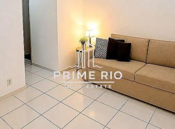 Apartamento · 65m² · 2 Quartos · 1 Vaga · Apartamento com 2 quartos e 65m2 na Av Oswaldo Cruz, no Flamengo
