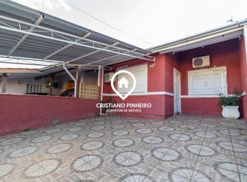 Casa · 70m² · 3 Quartos · 2 Vagas · Casa com 3 dormitórios à venda no bairro Morada do Bosque - Cachoeirinha/RS