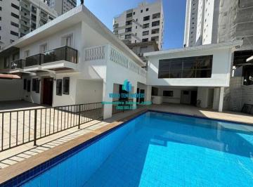 Casa · 385m² · 5 Quartos · 4 Vagas · Casa Sobrado 5 dormitórios e 4 VAGAS, Ponta da Praia em Santos.