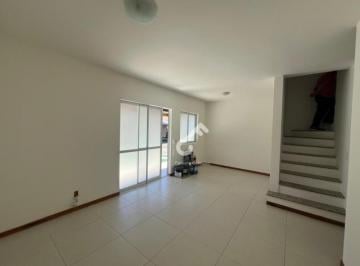Foto-0 · ESTRADA DO COCO, Abrantes. Duplex composto de 4 suítes. Piscina, área construída de 136m², condomíni