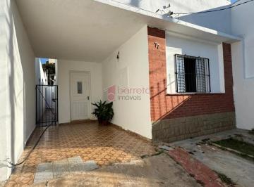 Casa · 106m² · 2 Quartos · 2 Vagas · Casa para alugar em Anhangabaú de 106.00m² com 2 Quartos e 2 Garagens