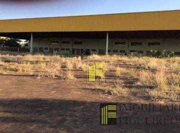 Comercial · 4000m² · Galpão / Depósito / Armazém para venda em Vila Toninho de 4000.00m²