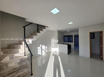 Casa · 80m² · 2 Quartos · 2 Vagas · Sobrado para venda em Jardim Universo de 80.00m² com 2 Quartos, 2 Suites e 2 Garagens