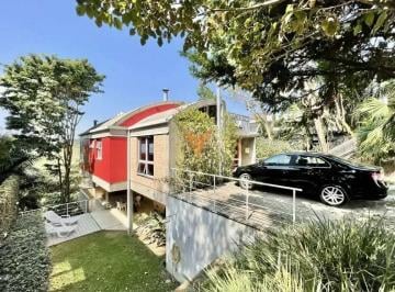 Casa · 275m² · 3 Quartos · 2 Vagas · Casa para venda em Granja Viana de 275.00m² com 3 Quartos, 1 Suite e 2 Garagens