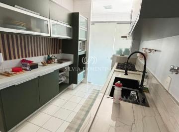 Apartamento · 210m² · 3 Quartos · 1 Vaga · Apartamento para venda em Centro de 210.00m² com 3 Quartos, 1 Suite e 1 Garagem
