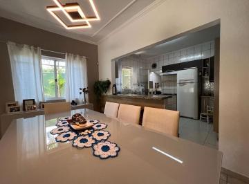 Casa · 250m² · 4 Quartos · 10 Vagas · Casa para venda em Bosque Das Palmeiras de 250.00m² com 4 Quartos, 1 Suite e 10 Garagens
