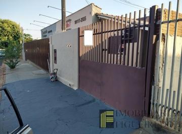 Casa · 45m² · 2 Quartos · 2 Vagas · Casa para alugar em Boa Vista de 45.00m² com 2 Quartos e 2 Garagens