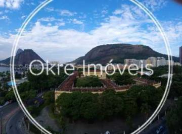 Apartamento · 150m² · 2 Quartos · 1 Vaga · Cobertura : Linear / Residencial / Botafogo
