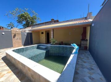 Casa · 3 Quartos · 3 Vagas · 
                                CASA COM PISCINA A 300M DO MAR – CONFORTO E SOFISTICAÇÃO NO JARDIM 