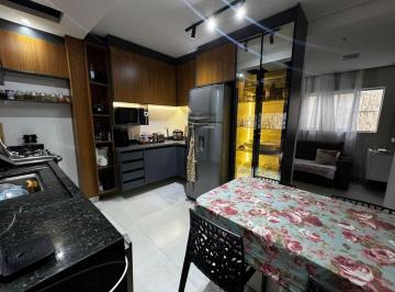 Casa · 99m² · 2 Quartos · 1 Vaga ·
Sobrado Triplex no Bairro Tude Bastos com 99m² e 2 Suítes - Praia G