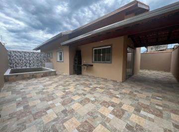 Casa · 67m² · 2 Quartos · 2 Vagas ·
asa Nova 2 Dormitórios no Bairro Tupy em Itanhaém ? Piscina e Vagas