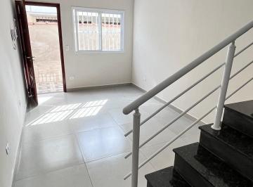Casa · 65m² · 2 Quartos · 1 Vaga ·
Vila Guilhermina: Casa de 2 Dormitórios com Cooktop e Box por apena