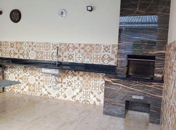 Casa · 200m² · 5 Quartos · 5 Vagas · 
                                Casa a venda em Itanhaem Jardim Oasis com piscina e 200m2
         