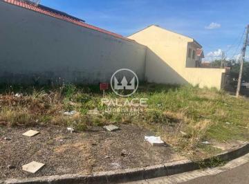 Casa · 10m² · 1 Quarto · 1 Vaga · Casa para venda em Jardim Caxambu de 10.00m² com 1 Quarto, 1 Suite e 1 Garagem