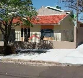 Casa · 84m² · 2 Quartos · 1 Vaga · Casa em Rua Thadeu Schalkoski - Jardim Botânico - Maringá/PR