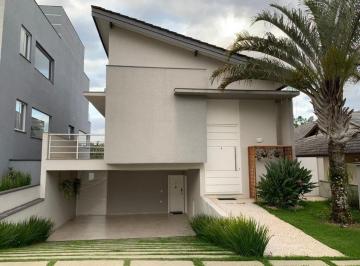 Casa · 250m² · 3 Quartos · 4 Vagas · Casa para venda em Parque Dos Lagos de 250.00m² com 3 Quartos, 3 Suites e 4 Garagens