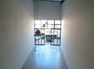Comercial · 205m² · 1 Vaga · Sala Comercial para alugar em Centro de 205.00m² com 1 Garagem