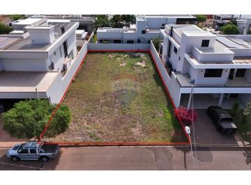 Terreno · 666m² · Terreno para venda em Centro de 666.00m²