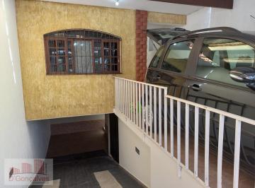 Casa · 126m² · 3 Quartos · 3 Vagas · Sobrado para venda em Centro de 126.00m² com 3 Quartos, 1 Suite e 3 Garagens