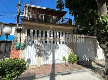 Casa · 90m² · 3 Quartos · 2 Vagas · Casa para venda em Irajá de 90.00m² com 3 Quartos, 1 Suite e 2 Garagens