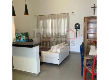 Casa · 77m² · 2 Quartos · 2 Vagas · Casa de Condomínio para venda em Vila Dos Comerciários 2 de 77.00m² com 2 Quartos, 1 Suite e 2 Garag