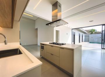 Casa · 194m² · 3 Quartos · 4 Vagas · 
                                Casa Térrea Moderna à Venda no Condomínio Milano em Indaiatuba
    