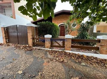 Casa · 360m² · 3 Quartos · 6 Vagas · Casa para alugar em Jardim Chapadão de 360.00m² com 3 Quartos e 6 Garagens