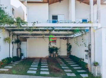 Casa · 120m² · 3 Quartos · 2 Vagas · Casa de Condomínio para venda em Pinheirinho de 120.00m² com 3 Quartos, 1 Suite e 2 Garagens