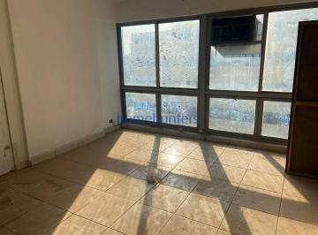 Comercial · 46m² · Sala Comercial para alugar em Centro de 46.00m²