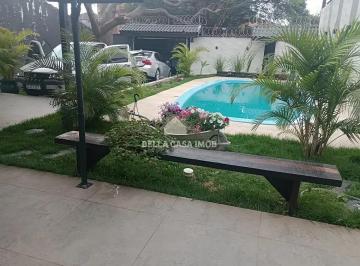 Casa · 180m² · 3 Quartos · 5 Vagas · Casa para venda em Wanel Ville de 180.00m² com 3 Quartos, 1 Suite e 5 Garagens
