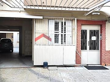Casa · 164m² · 4 Quartos · 4 Vagas · Casa em  Avenida Berlim - Auxiliadora - Porto Alegre/RS