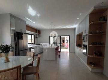 Casa · 288m² · 4 Quartos · 2 Vagas · Casa para venda em Condominio Bosque Dos Pires de 288.00m² com 4 Quartos, 1 Suite e 2 Garagens
