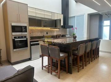 Casa · 135m² · 3 Quartos · 2 Vagas · Casa de Condomínio para venda em Condomínio Quinta das Parreiras de 135.00m² com 3 Quartos, 3 Suites