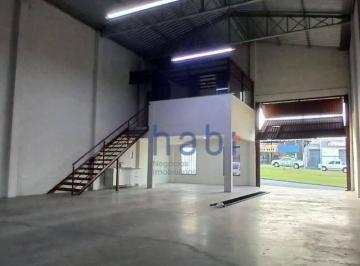 Comercial · 280m² · 3 Vagas · Galpão / Depósito / Armazém para alugar em Wanel Ville I de 280.00m² com 3 Garagens