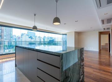 Apartamento · 147m² · 2 Quartos · 2 Vagas · 
                                Apartamento à Venda na Vila Nova Conceição
                        