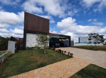 Casa · 260m² · 3 Quartos · Casa para alugar em Alphaville Nova Esplanada 3 de 260.00m² com 3 Quartos e 3 Suites